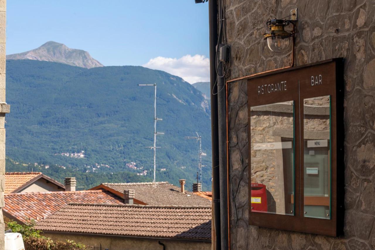 Antica Locanda Bonfiglio Busana Extérieur photo